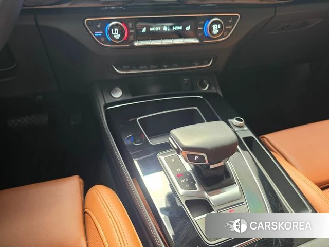 Audi Q5 (FY) 2024 Синий из Кореи, фото 5