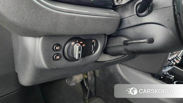 Mini Cooper Clubman 2019 Серый из Кореи, фото 5