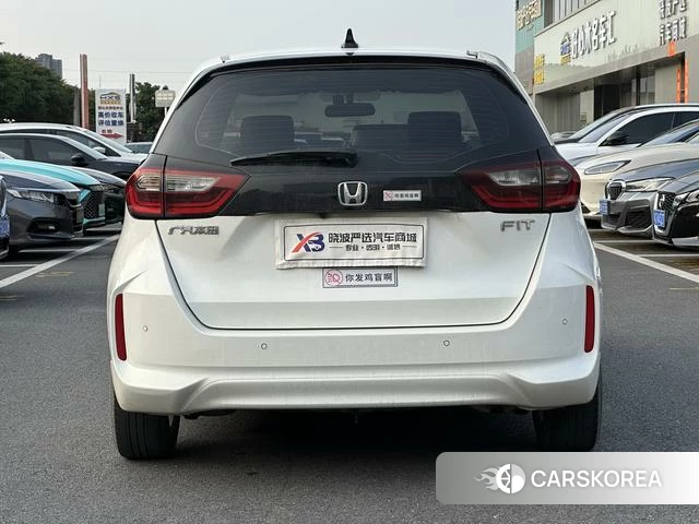 Honda Fit 2022 Белый из Китая, фото 5