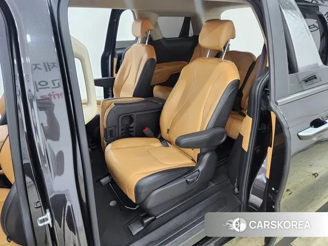 Kia Carnival 4th generation 2021 Серый из Кореи, фото 5