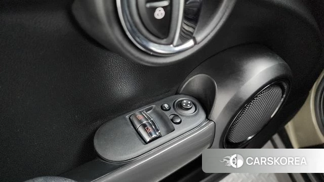 Mini Cooper 2018 Цвет тростника из Кореи, фото 5