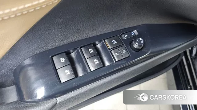 Toyota Camry (XV70) 2020 Черный из Кореи, фото 5