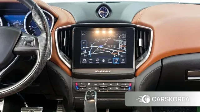 Maserati Ghibli 2019 Белый из Кореи, фото 5