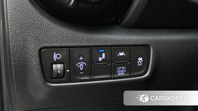Hyundai Kona Hybrid 2019 Белый из Кореи, фото 5