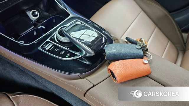Mercedes-Benz E-Class W213 2018 Черный из Кореи, фото 5