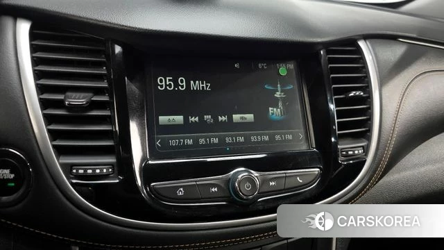 Chevrolet (GM Daewoo) The New Trax 2018 Белый из Кореи, фото 5