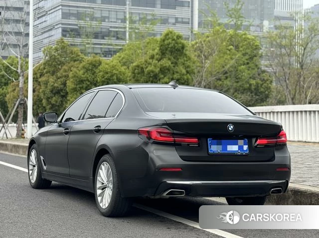 BMW 5 series 2021 Черный из Китая, фото 5