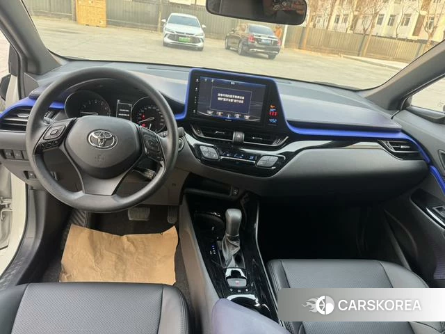 Toyota IZOA 2021 Белый из Китая, фото 5