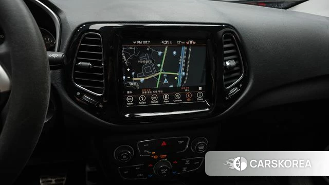 Jeep Compass 2nd Generation 2019 Серый из Кореи, фото 5