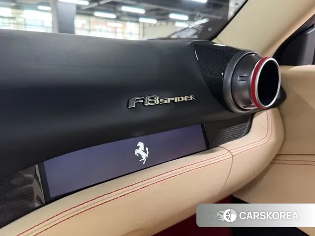 Ferrari F8 Spider 2023 Красный из Кореи, фото 5