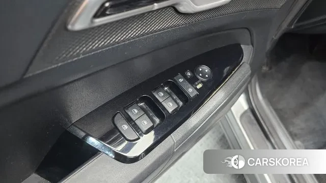 Kia Sportage 5th Generation 2022 Серебряный из Кореи, фото 5