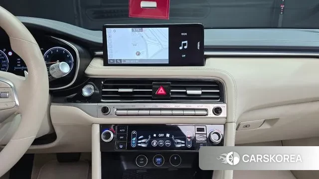 Genesis The New G70 2023 Белый из Кореи, фото 5