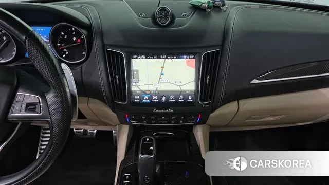 Maserati Levante 2019 Синий из Кореи, фото 5