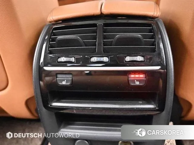 BMW 5 Series (G30) 2018 Белый из Кореи, фото 5