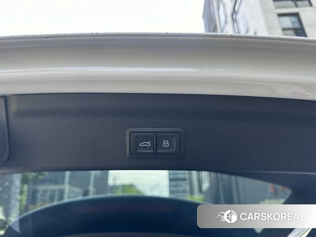 Audi Q3 2023 Белый из Китая, фото 5