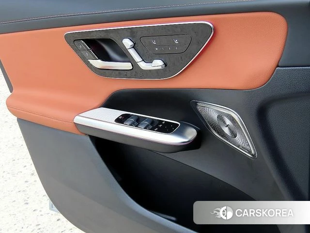Mercedes-Benz GLC-Class X254 2025 Серебряный из Кореи, фото 5