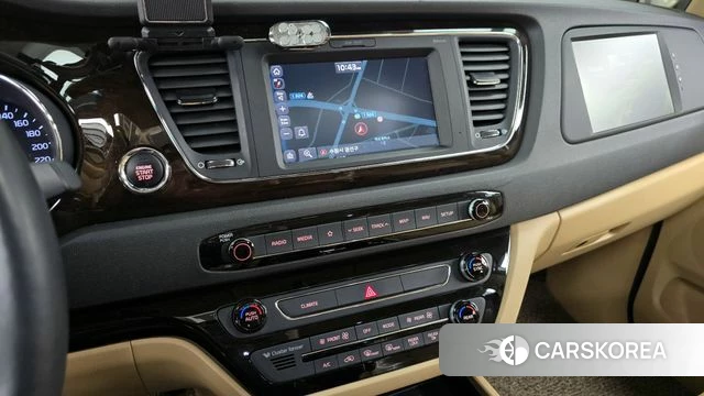 Kia The New Carnival 2018 Белый из Кореи, фото 5