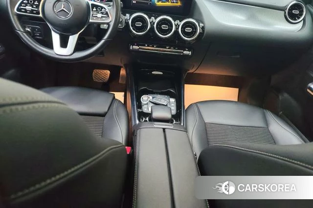 Mercedes-Benz Class B 2023 Белый из Китая, фото 5
