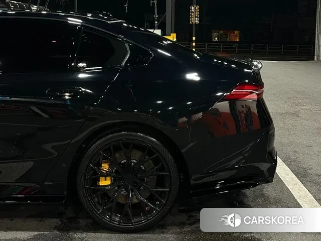 BMW 5 Series (G60) 2024 Белый из Кореи, фото 5