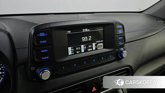 Hyundai Kona 2018 Черный из Кореи, фото 5