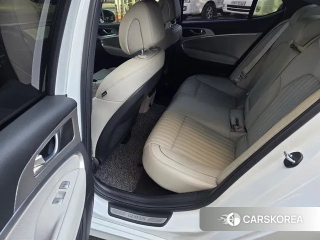 Genesis The New G70 2021 Белый из Кореи, фото 5