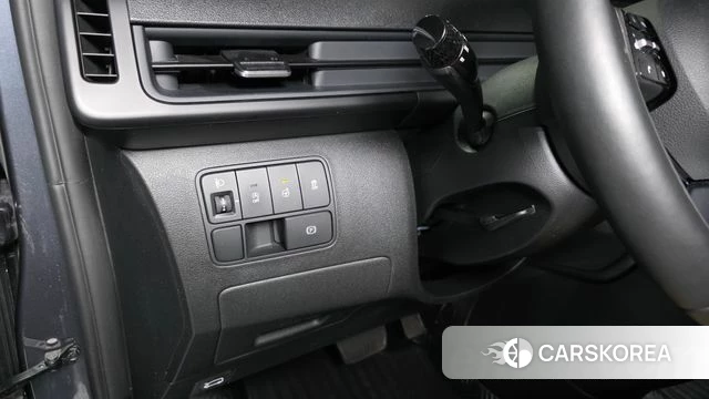 Hyundai Staria 2023 Серый из Кореи, фото 5