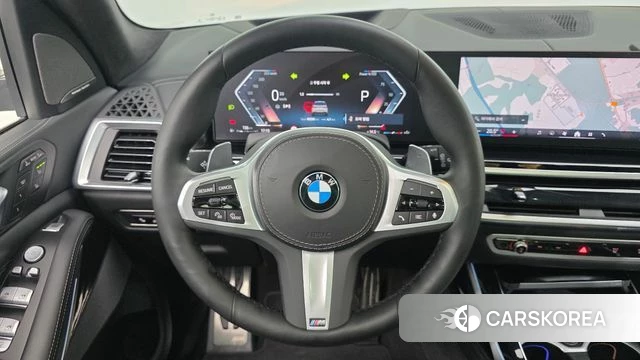 BMW X7 (G07) 2023 Белый из Кореи, фото 5