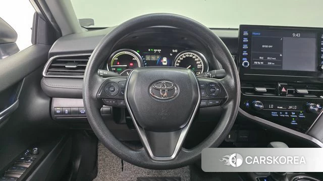 Toyota Camry (XV70) 2023 Серебристо-серый из Кореи, фото 5