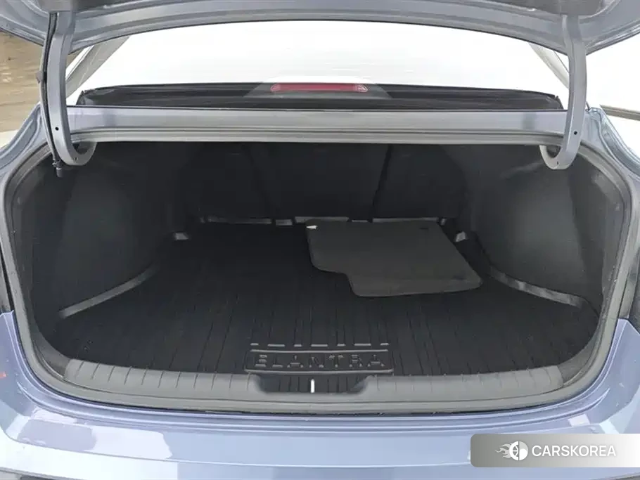 Hyundai Elantra 2025 Синий из Китая, фото 6