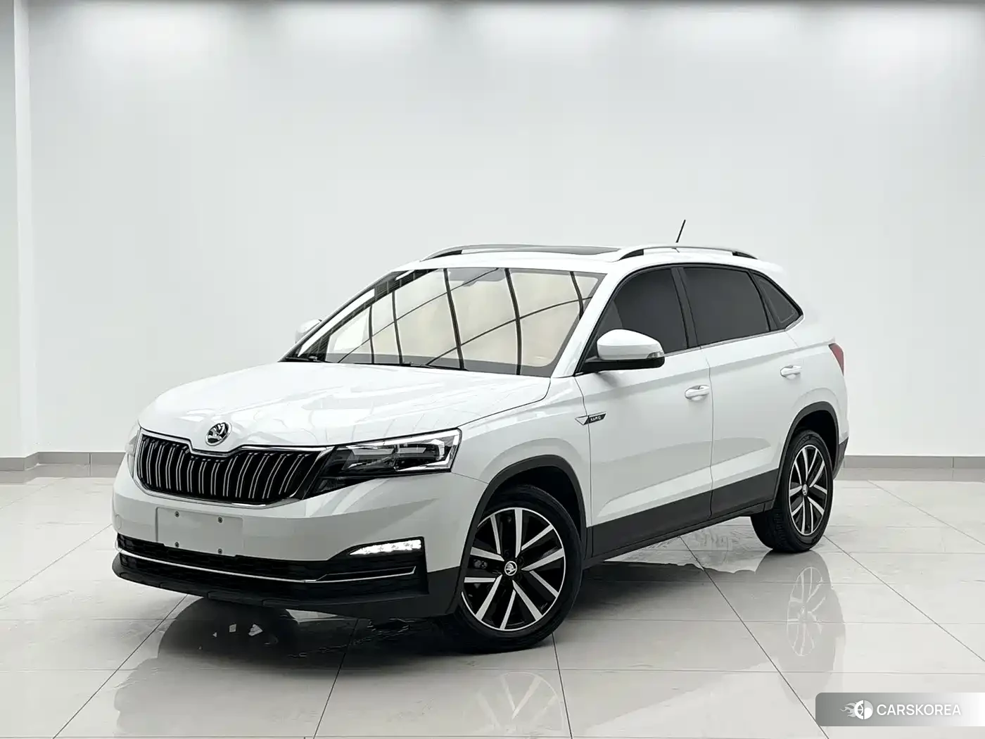 Skoda Komick 2024 Белый из Китая, фото 6