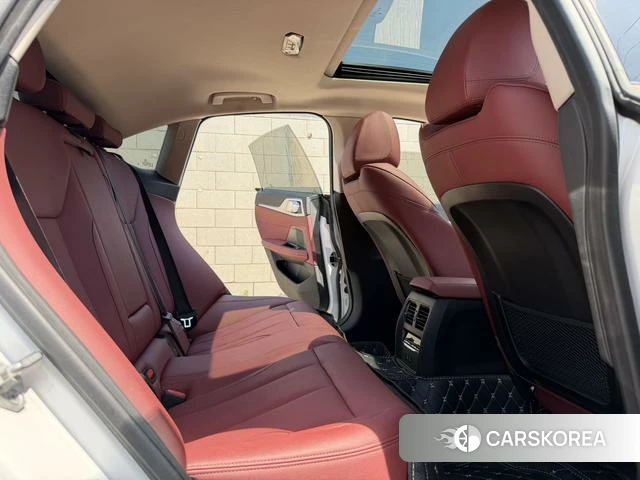 BMW i4 2024 Белый из Китая, фото 5