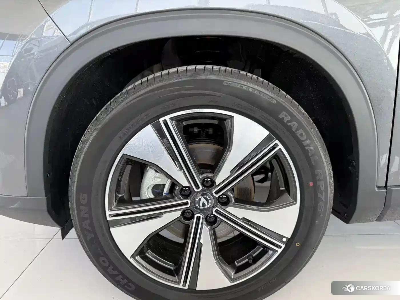 Chang'an Changan CS75 2026 Silver/gray из Китая, фото 5