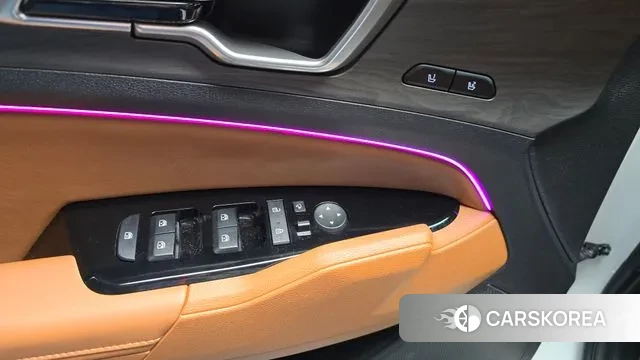 Kia Sportage 5th Generation 2023 Белый из Кореи, фото 5