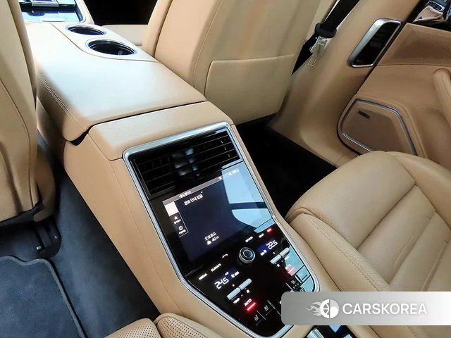 Porsche Panamera (971) 2020 Черный из Кореи, фото 5