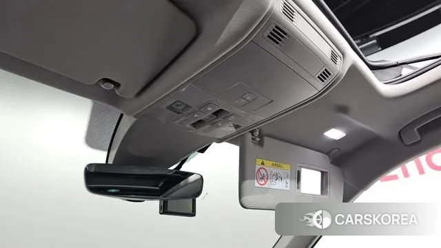 Volkswagen Tiguan second Generation 2022 Белый из Кореи, фото 5