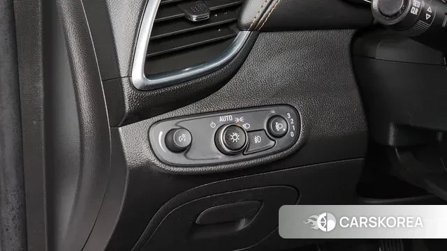 Chevrolet (GM Daewoo) The New Trax 2020 Белый из Кореи, фото 5