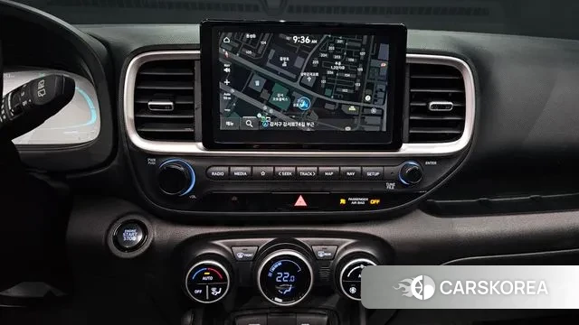 Hyundai Venue 2023 Белый из Кореи, фото 5