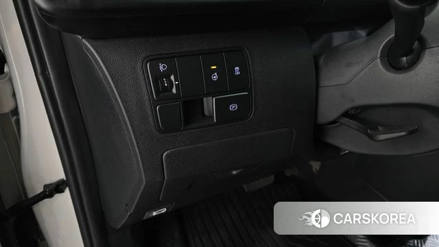 Hyundai Staria 2024 Белый из Кореи, фото 5