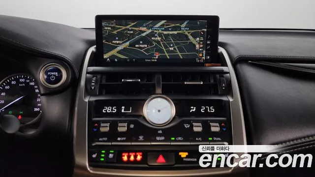 Lexus NX300h 2019 Серый из Кореи, фото 5