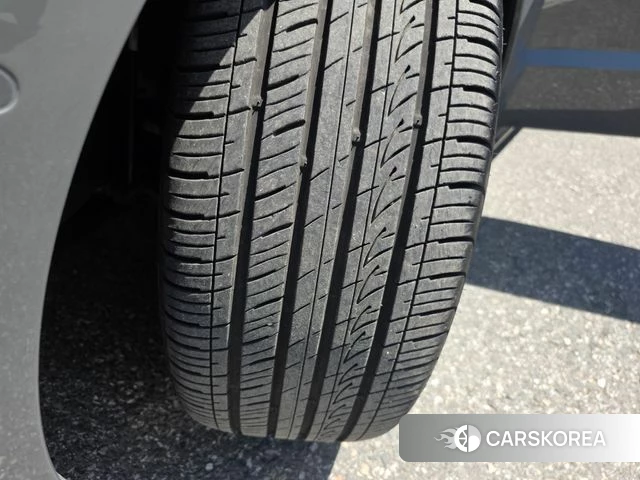 Hyundai Sonata (DN8) 2022 Светло-серебряный цвет из Кореи, фото 5