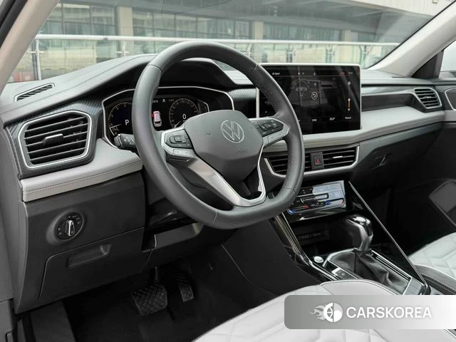 Volkswagen Tanyue 2023 Белый из Китая, фото 5