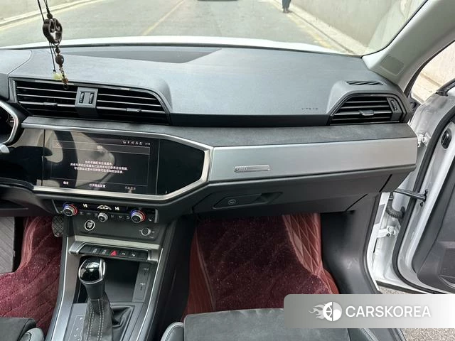 Audi Q3 2022 Белый из Китая, фото 5