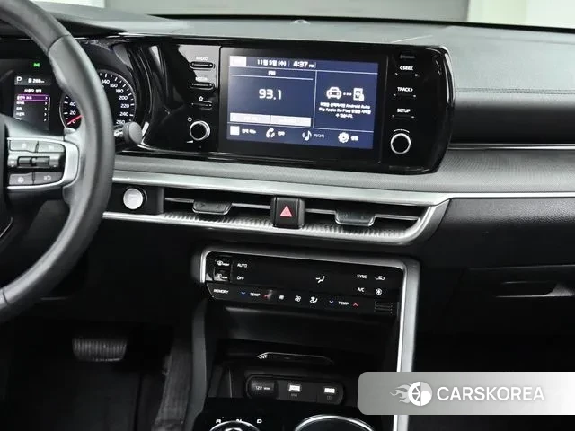 Kia K5 3rd generation 2021 Белый из Кореи, фото 5