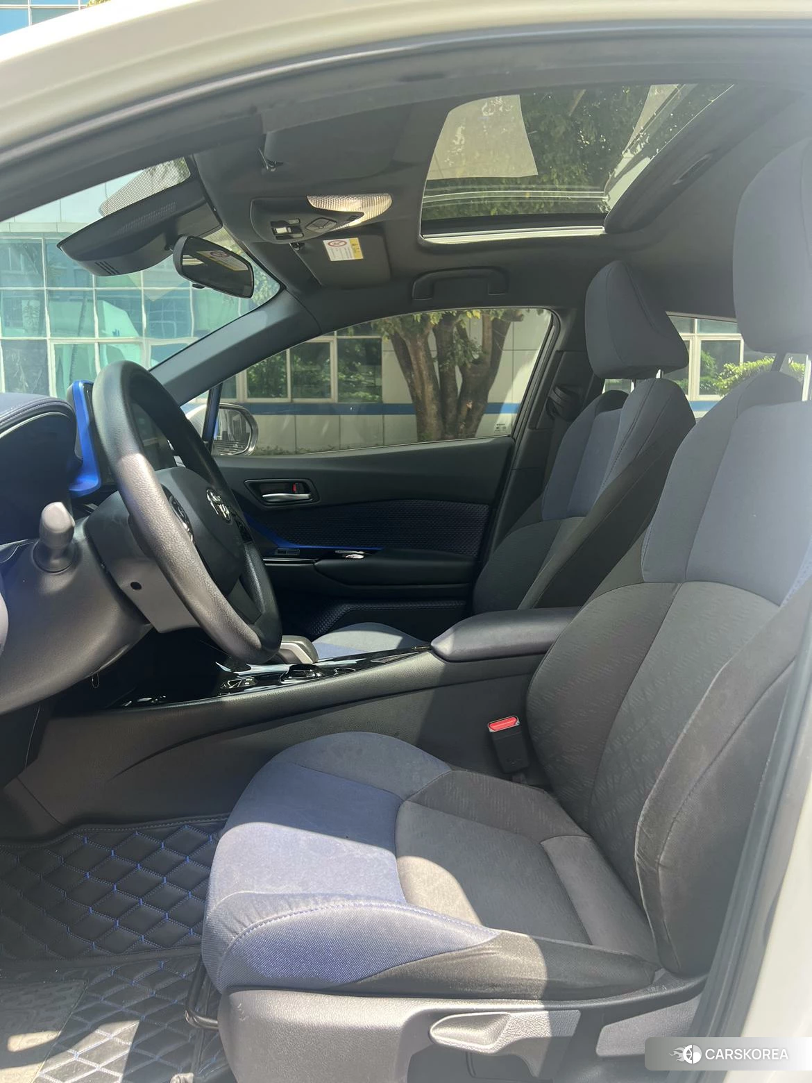 Toyota C-HR EV 2020 Белый из Китая, фото 5