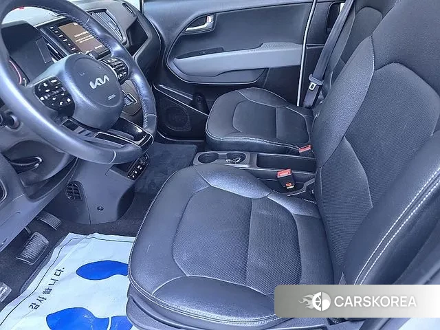 Kia The New Kia Ray 2023 Белый из Кореи, фото 5