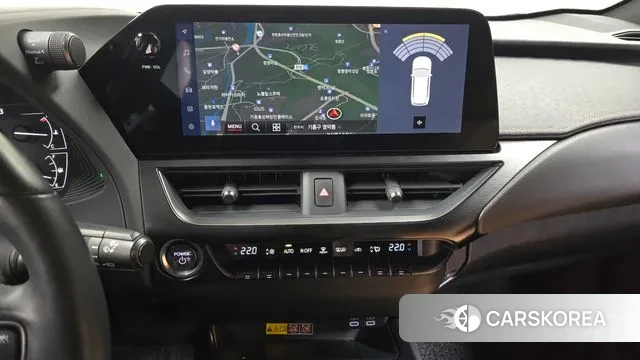 Lexus UX250h 2022 Серебристо-серый из Кореи, фото 5