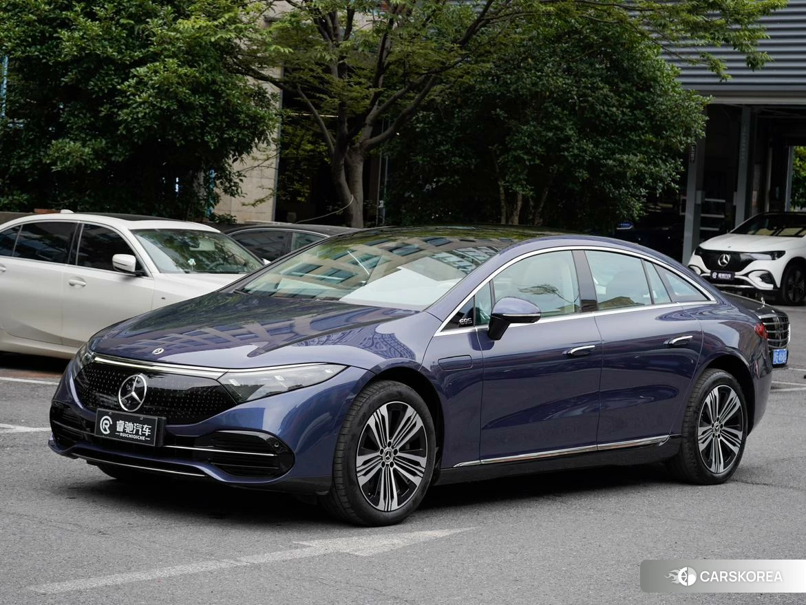 Mercedes-Benz EQS 2023 Синий из Китая, фото 5