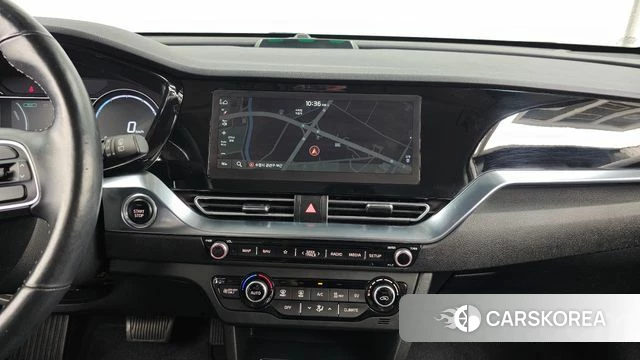 Kia Niro Plus 2022 Белый из Кореи, фото 5