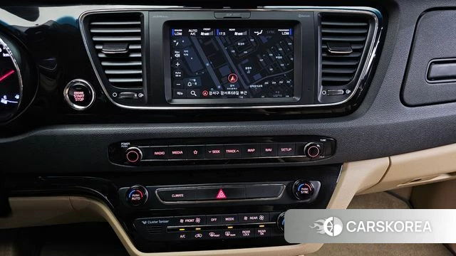 Kia The New Carnival 2018 Белый из Кореи, фото 5