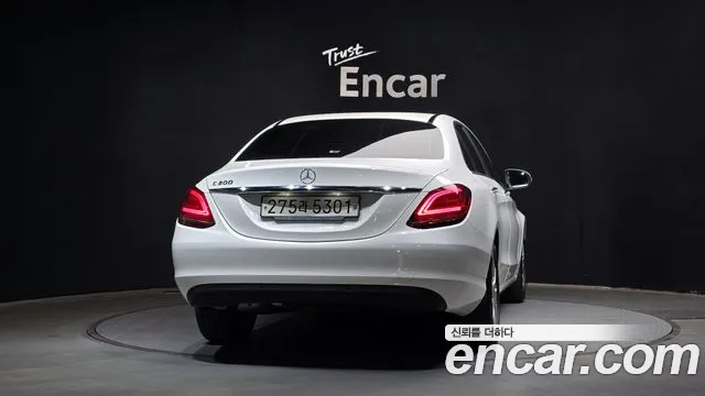 Mercedes-Benz C-Class W205 2019 Белый из Кореи, фото 5